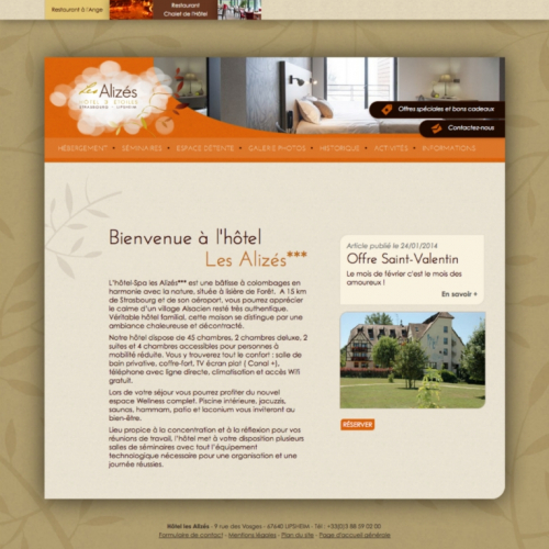 Page d'accueil du site ''Hôtel Les Alizés''